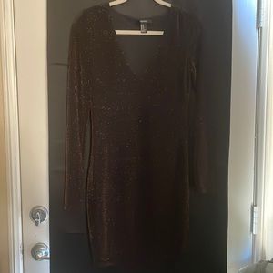 Red shimmer black Size M long sleeve dress